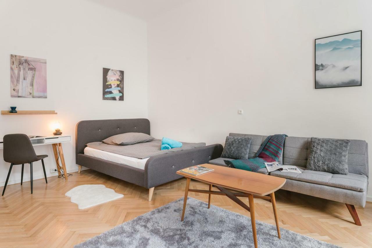 City Park Rest Apartment With Air Condition Budapest Exterior photo